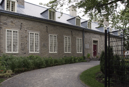 view-montreal-neu-1-2